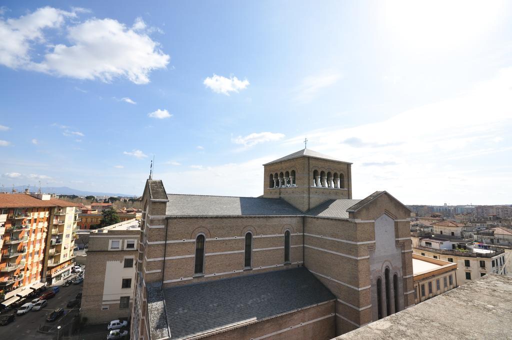 ローマPenthouse With Viewアパートメント エクステリア 写真